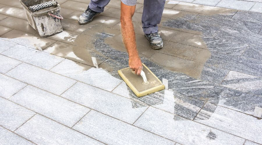 Professional gutter cleaning in Kimball, SD